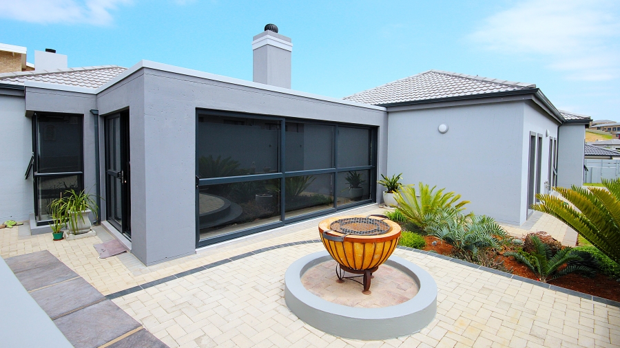 3 Bedroom Property for Sale in Monte Christo Western Cape
